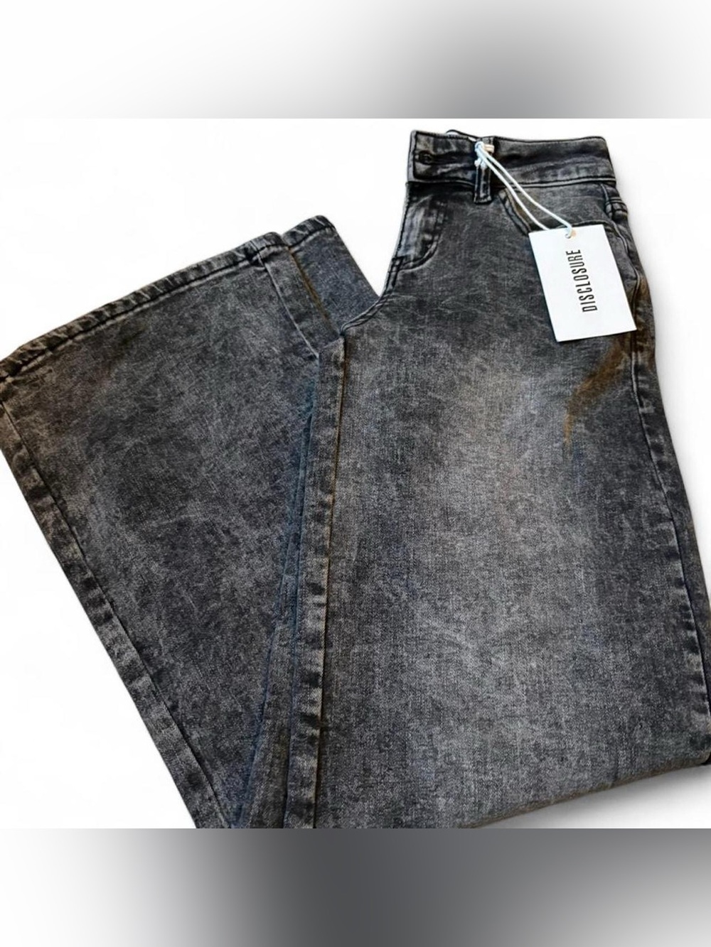 Men’s Washed Black Straight-Leg Jeans